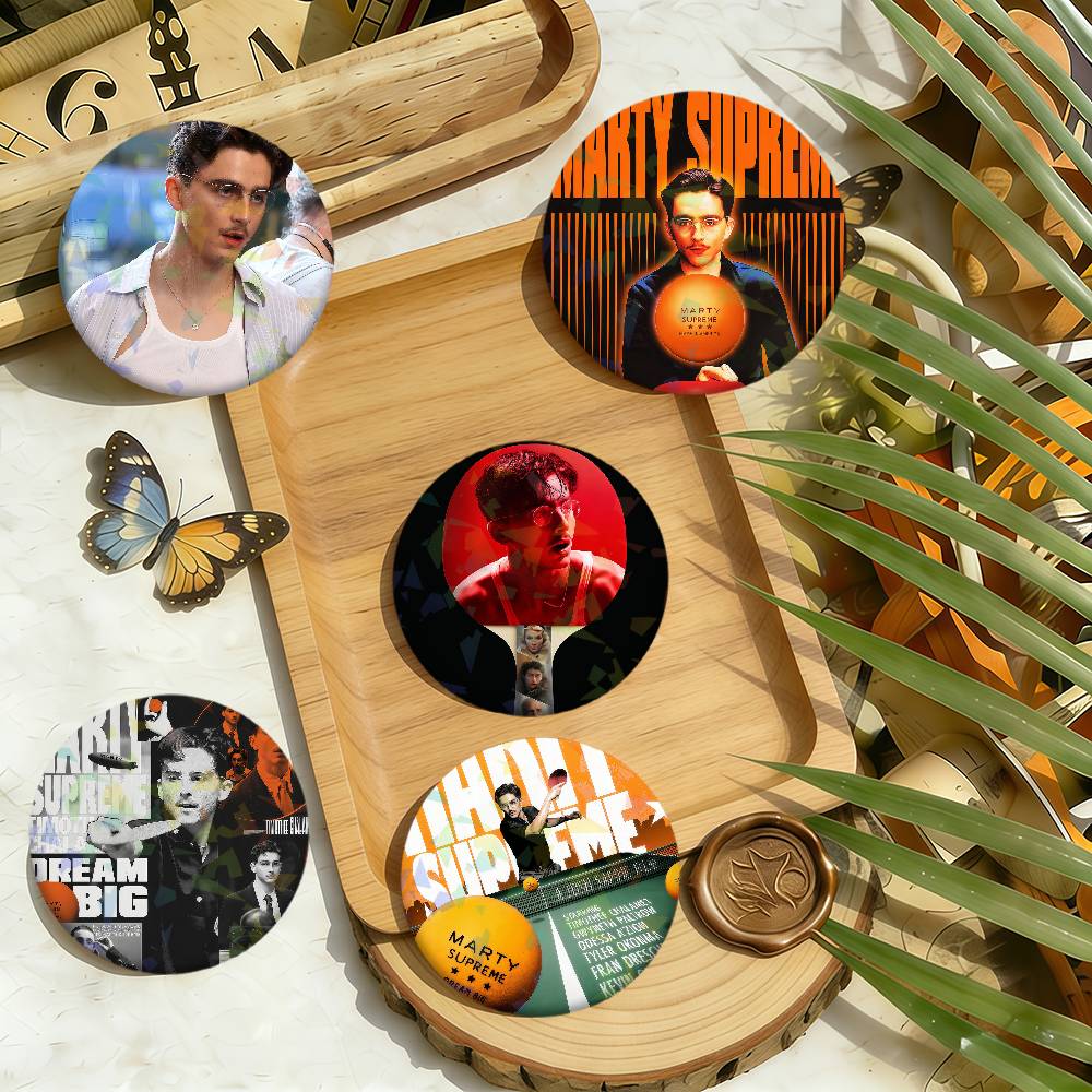 دبوس زينة دائري بتصميم فيلم M- - مراجعة Vintage Collectible Pins وسعره