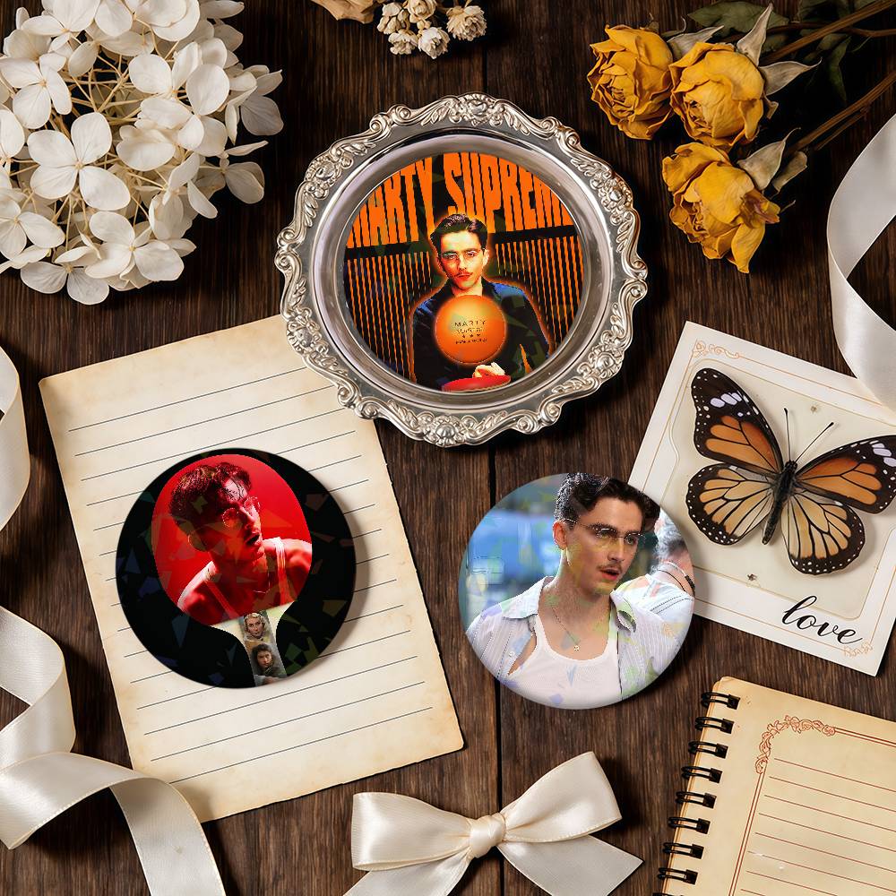 دبوس زينة دائري بتصميم فيلم M- - مراجعة Vintage Collectible Pins وسعره