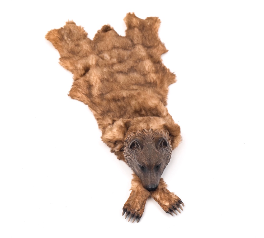 نموذج لعبة جندي روماني قديم HH - مراجعة Vintage Collectible Bears وسعره